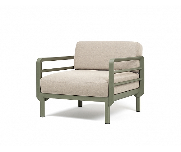 Maximo armchair